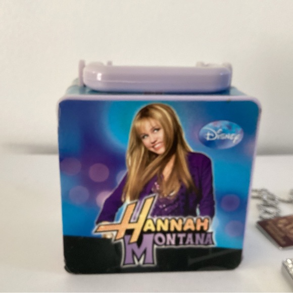 Hannah Montana Jewelbox and necklace - Picture 7 of 13